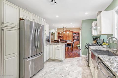 1439 Clearview St, Forked River, NJ 08731 photo 4