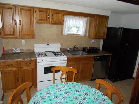 1237 Taylor Ln, Forked River, NJ 08731 photo 6