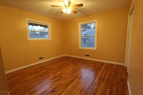 90 Avis Dr, Brick, NJ 08724 photo 3