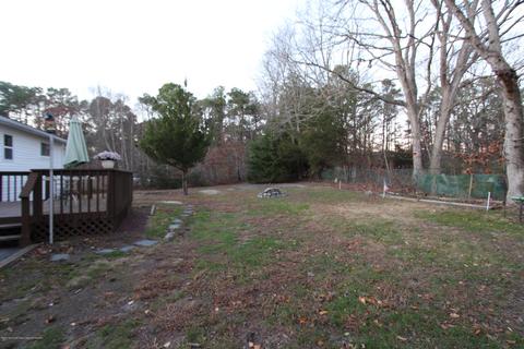 90 Avis Dr, Brick, NJ 08724 photo 13