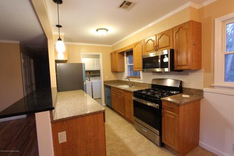 90 Avis Dr, Brick, NJ 08724 photo 2