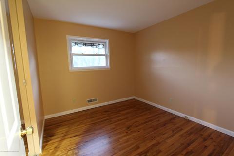 90 Avis Dr, Brick, NJ 08724 photo 5