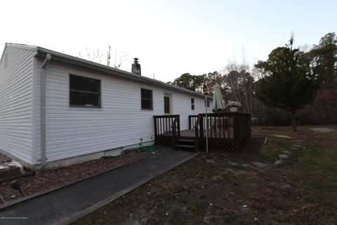 90 Avis Dr, Brick, NJ 08724 photo 12