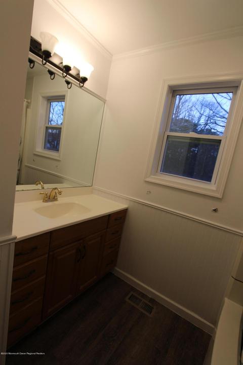 90 Avis Dr, Brick, NJ 08724 photo 9