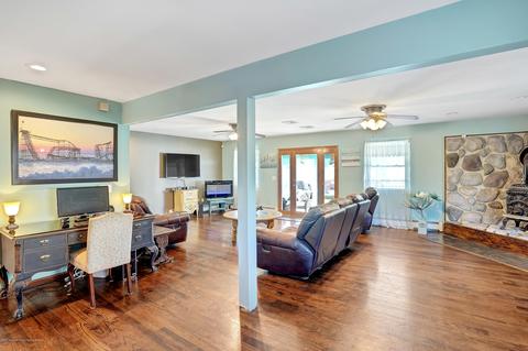 25 E Lacey Rd, Forked River, NJ 08731 photo 31