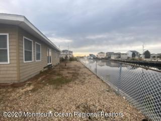72 E Coral Dr, Brick, NJ 08723 photo 9