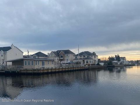 72 E Coral Dr, Brick, NJ 08723 photo 1