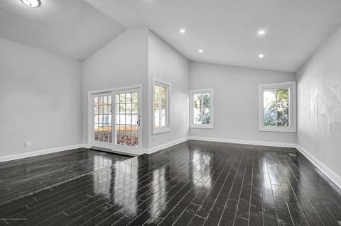 58 Buckingham Dr, Jackson, NJ 08527 photo 8