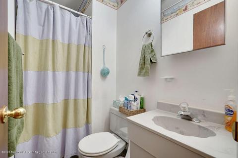 7 Beacon Dr, Waretown, NJ 08758 photo 18