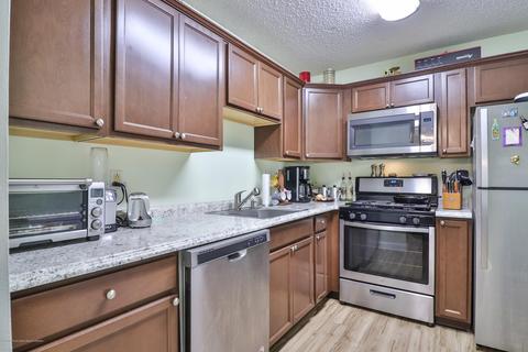 704 Violet Ln, Jackson, NJ 08527 photo 4