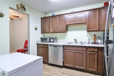 704 Violet Ln, Jackson, NJ 08527 photo 6