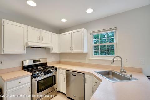 89 Red Maple Dr, Brick, NJ 08724 photo 21