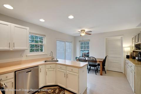 89 Red Maple Dr, Brick, NJ 08724 photo 15