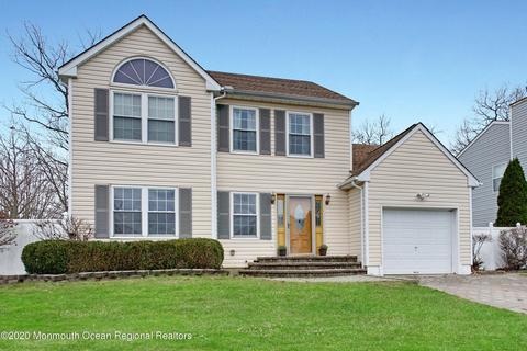 89 Red Maple Dr, Brick, NJ 08724 photo 4