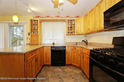 3 Appleton Ter, Old Bridge, NJ 08857 photo 9