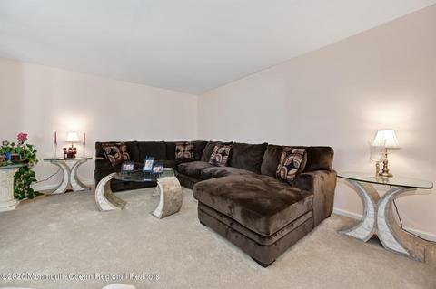 314 Mackenzie Dr, Jackson, NJ 08527 photo 5