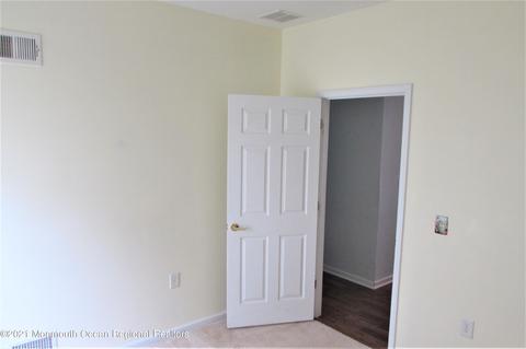 35 Pancoast Rd, Waretown, NJ 08758 photo 24
