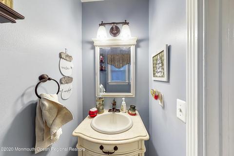 808 Maple Ave, Brick, NJ 08724 photo 11