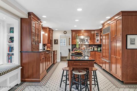 9 Oak Ln, Rumson, NJ 07760 photo 8