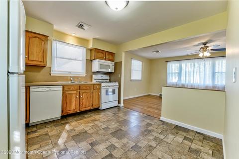 16 Mcguire St, Wrightstown, NJ 08562 photo 8