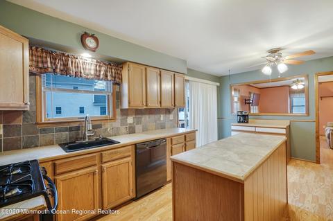 219 Lenape Trl, Forked River, NJ 08731 photo 12