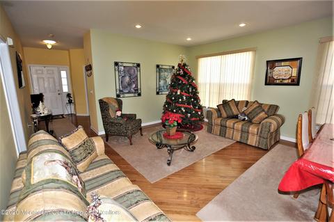 25 Byron Rd, Brick, NJ 08723 photo 10