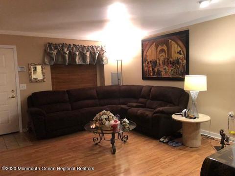 103 Sandra Pl, Brick, NJ 08724 photo 4