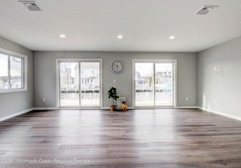 82 Longpoint Dr, Brick, NJ 08723 photo 17
