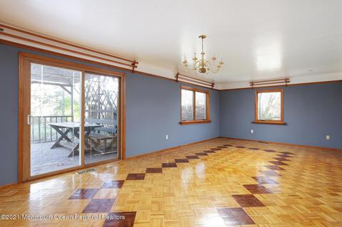 75 Lakeridge Dr, Matawan, NJ 07747 photo 7