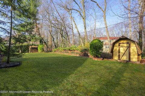 75 Lakeridge Dr, Matawan, NJ 07747 photo 26