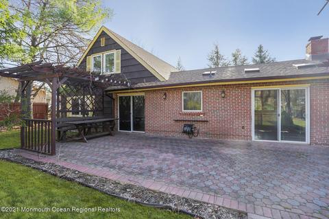 75 Lakeridge Dr, Matawan, NJ 07747 photo 22