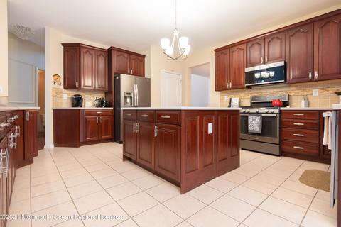 64 Mill Pond Rd, Jackson, NJ 08527 photo 20