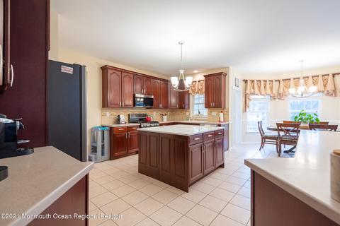 64 Mill Pond Rd, Jackson, NJ 08527 photo 18