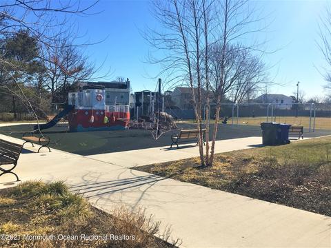 734 Drum Point Rd, Brick, NJ 08723 photo 32
