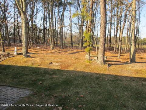 8 Thames Pl, Brick, NJ 08723 photo 4