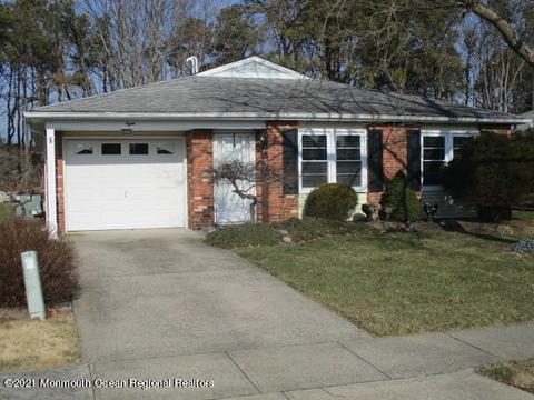 8 Thames Pl, Brick, NJ 08723 photo 1