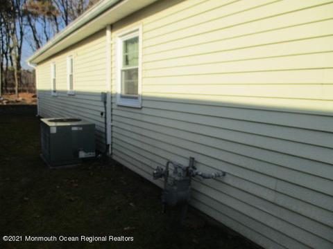 8 Thames Pl, Brick, NJ 08723 photo 32