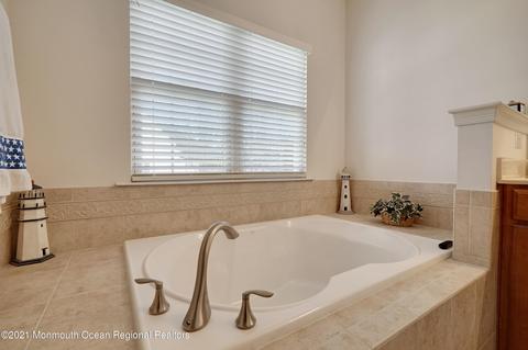 4 Stone Harbor Dr, Waretown, NJ 08758 photo 20