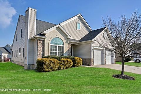 4 Stone Harbor Dr, Waretown, NJ 08758 photo 1