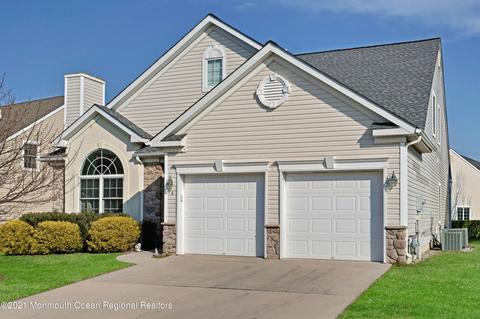 4 Stone Harbor Dr, Waretown, NJ 08758 photo 2