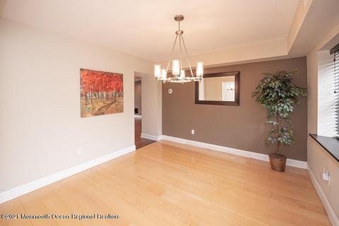 36 Mistletoe Dr, Matawan, NJ 07747 photo 33