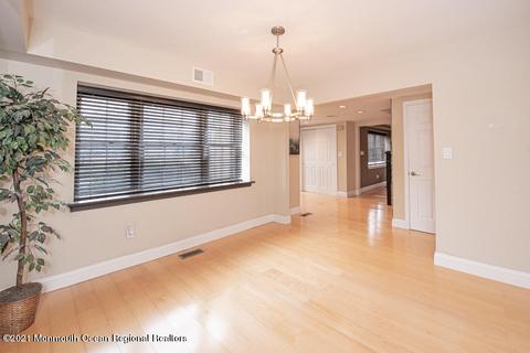 36 Mistletoe Dr, Matawan, NJ 07747 photo 35