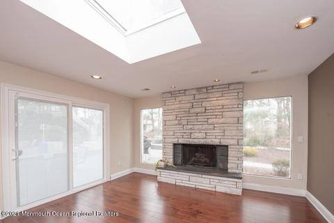 36 Mistletoe Dr, Matawan, NJ 07747 photo 11