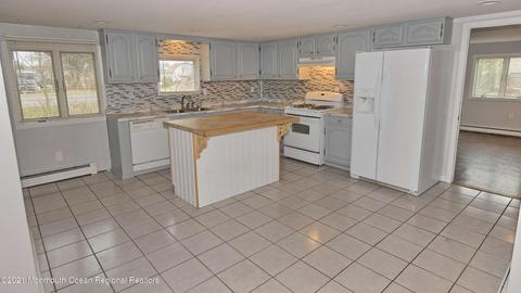 305 Beach Blvd, Forked River, NJ 08731 photo 11