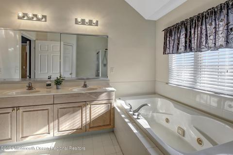 624 Windcrest Ct, Brick, NJ 08724 photo 20