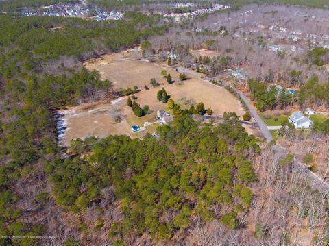 35 Walker Ln, Waretown, NJ 08758 photo 29