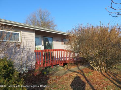744 Midstreams Rd, Brick, NJ 08724 photo 4