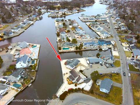 305 Nora Ct, Forked River, NJ 08731 photo 4