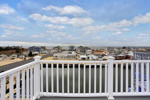1 Cutlass Way, Waretown, NJ 08758 photo 3