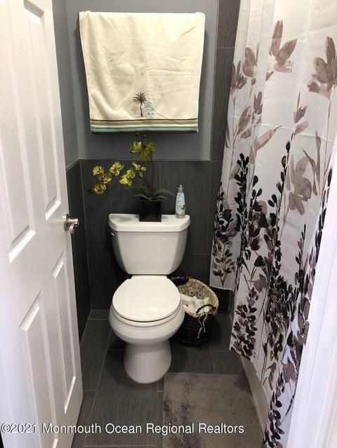 39 Kitty Ct, Brick, NJ 08724 photo 11